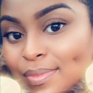 Meet your Posher, Eboni